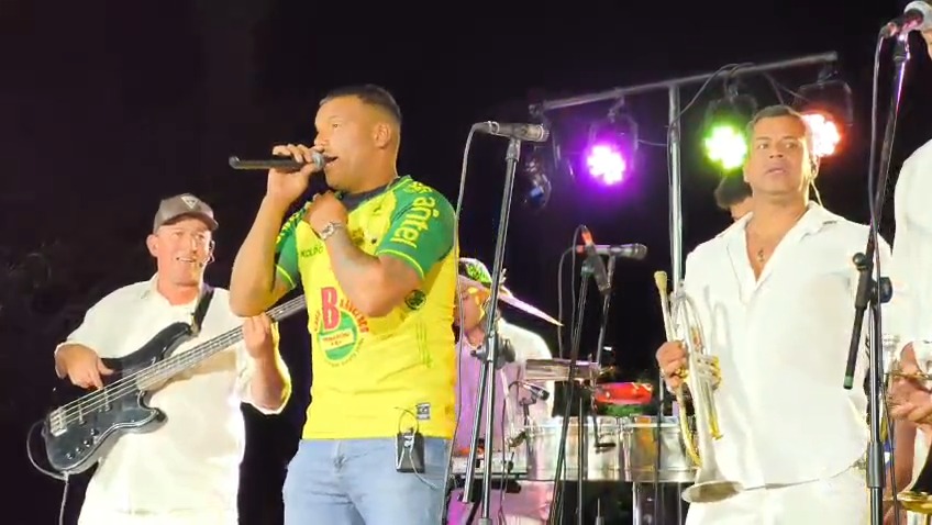 Dos tablados marcaron el inicio del Carnaval en Sarandí Grande